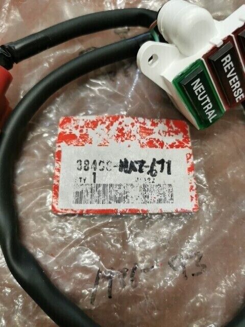 NOS Honda TRX350 NEUTRAL REVERSE TEMPERATURE INDICATOR 38400-HA7-671 H104