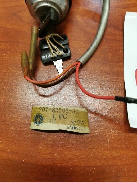 NOS Yamaha 1972 LS2 MAIN IGNITION SWITCH 307-82508-30-00 Y109