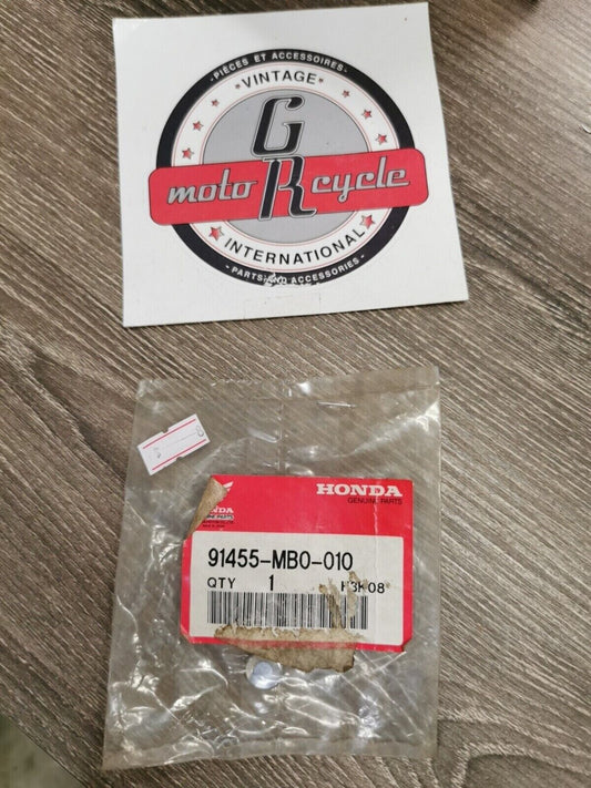 NOS HONDA CAP  91455-MB0-010  H51
