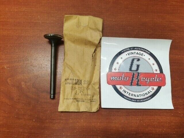 NOS Yamaha XS400 EXHAUST VALVE SUB 1L9-12121-00-00 1L9-12121-01-00 Y135