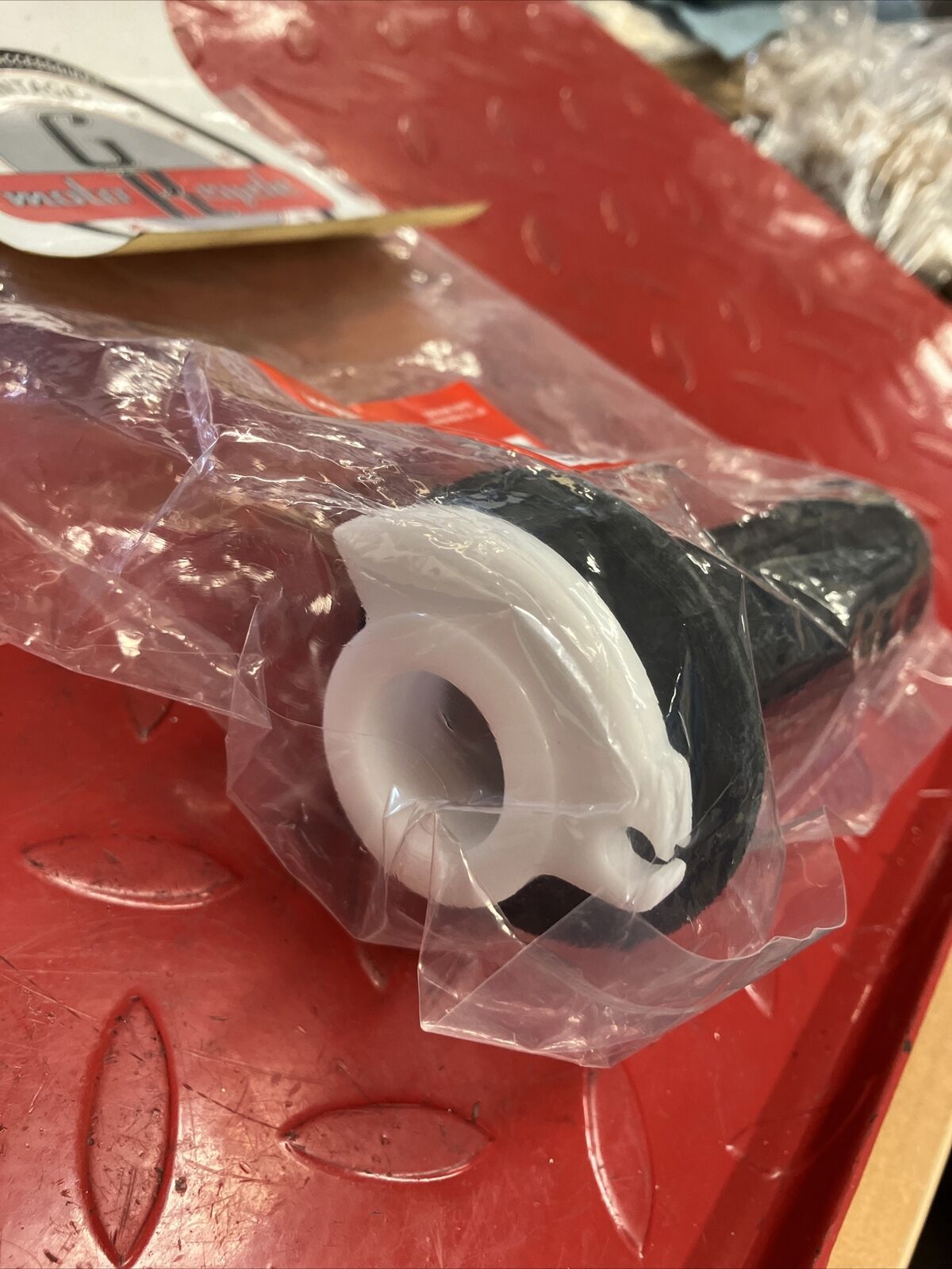 NEW HONDA CR125R CR250R CR500R THROTTLE TUBE GRIP 53140-MAC-680 H100