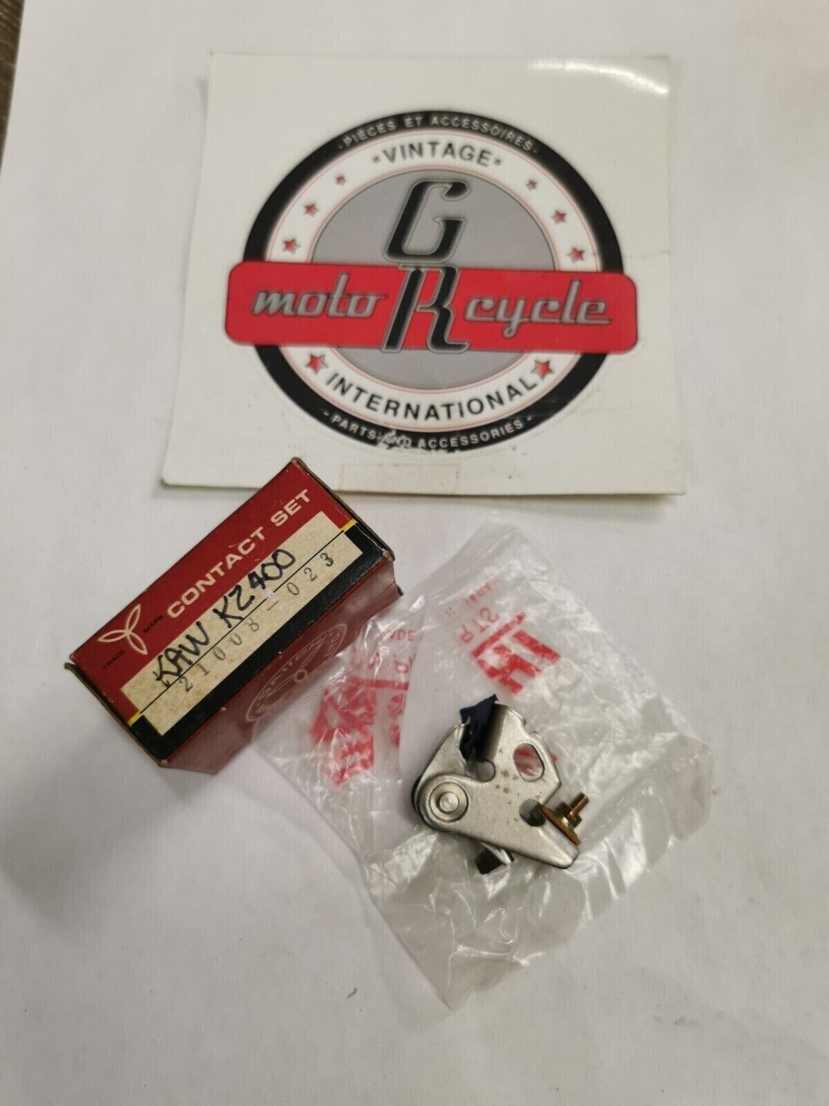 NOS DAIICHI Kawasaki KZ400 KZ400S2 KZ750 CONTACT BREAKER 21008-023 J31