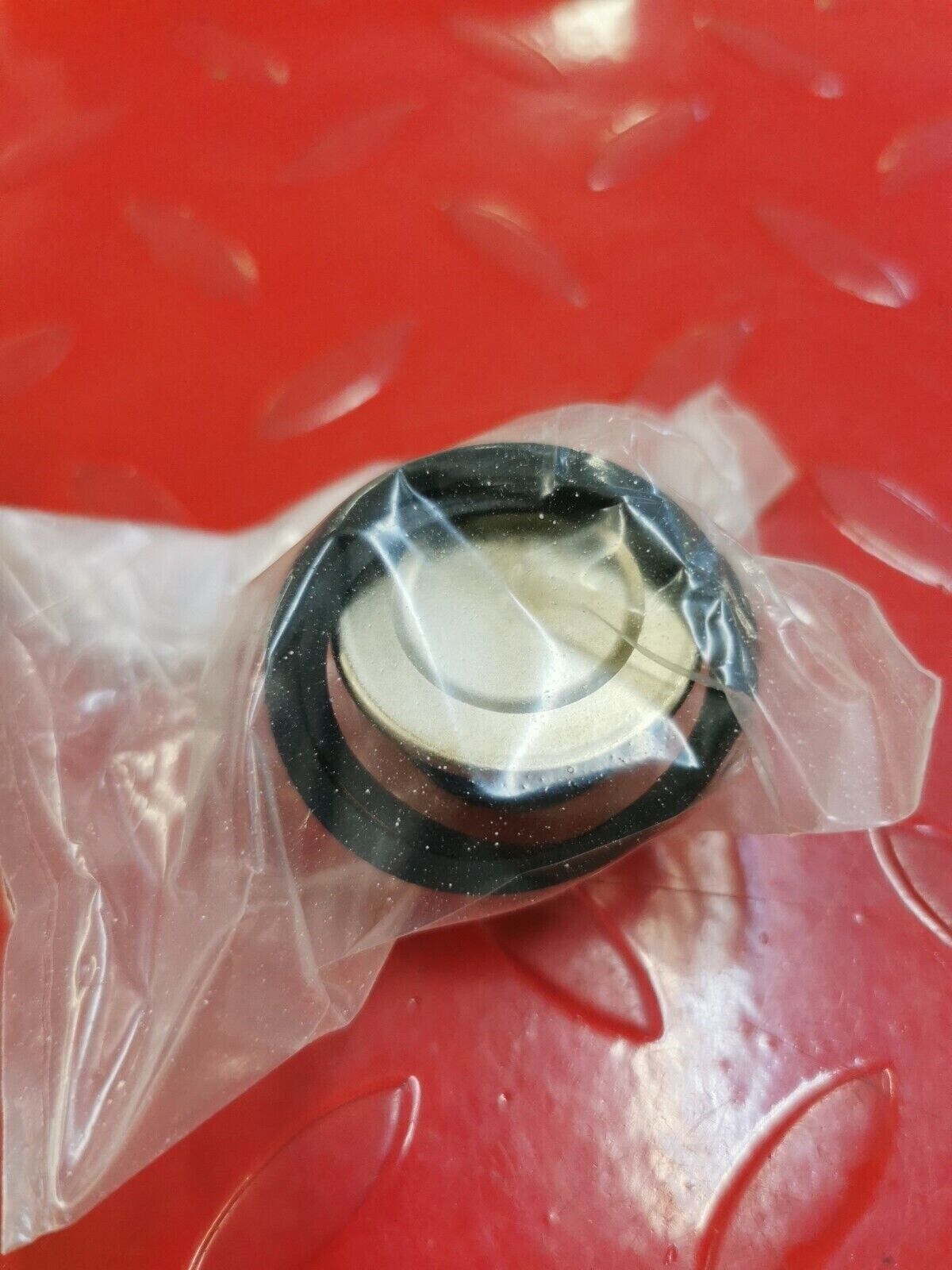 NOS Yamaha KODIAK 700 GRIZZLY 700 CALIPER PISTON 3B4-W0057-00-00 Y24