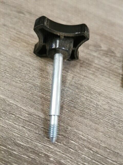 NOS YAMAHA YG1T MJ2 MG1T MJ2T YJ2 KNOB SIDE COVER 2122-21724-00-00 Y155