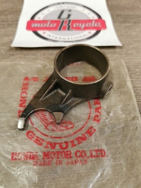 NOS HONDA CM90 FORK GEARSHIFT 24211-034-000 H79