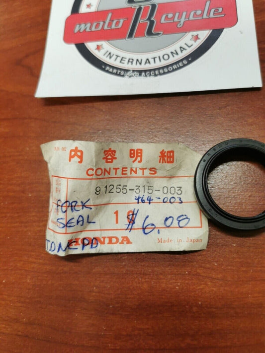 NOS Honda CA175 CB175 CB160 CL160 CL175 OIL SEAL, FRONT FORK 91255-315-003 H34