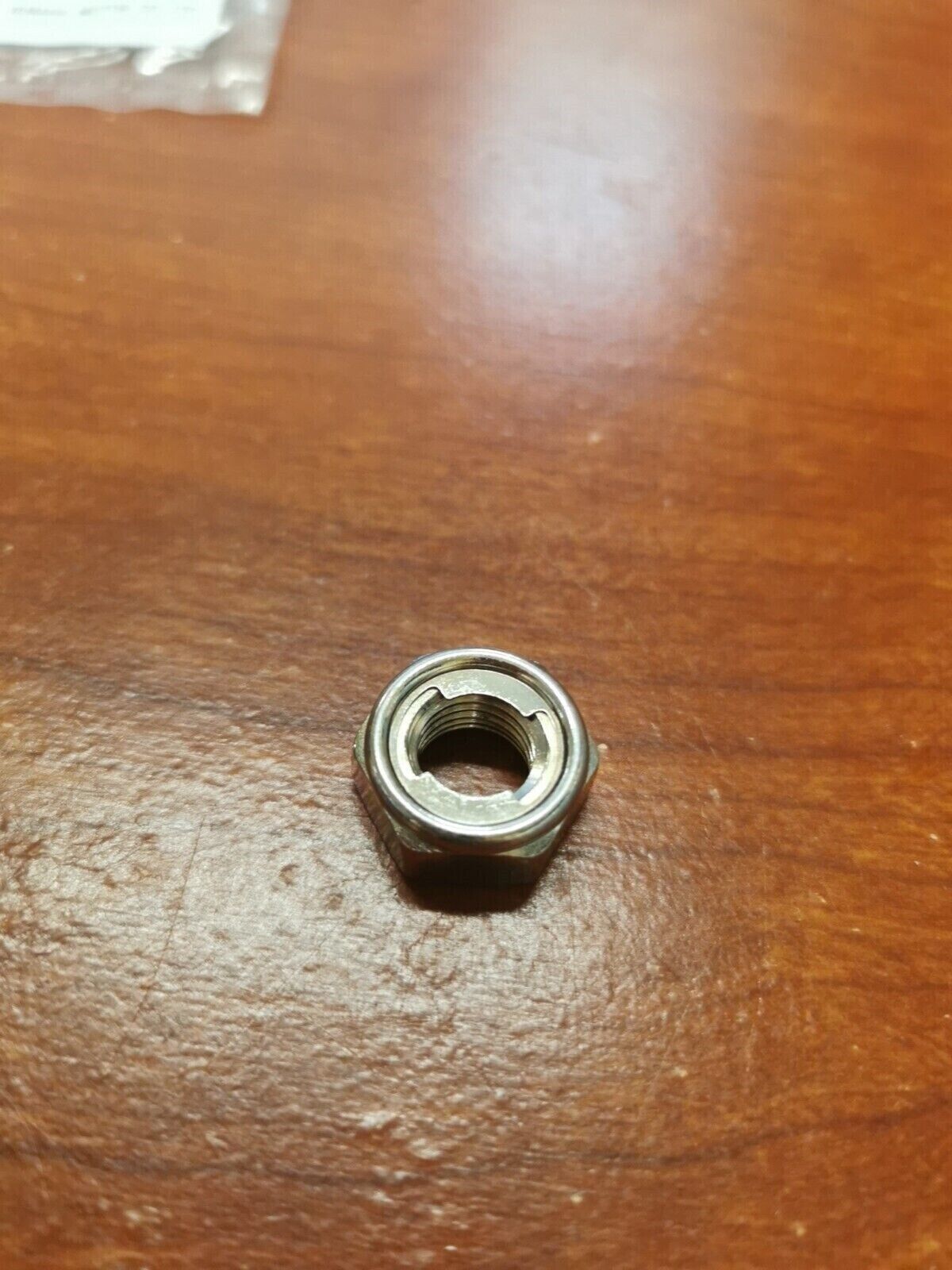 NOS Yamaha YFM7 YFZ450 YFM45 YFM400 SELF-LOCKING NUT 90185-10012-00 Y83