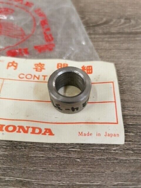 NOS HONDA GL1000 1977 - 1979 COLLAR SHIFT 24624-371-000 H76