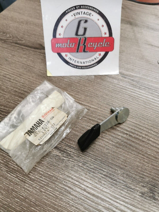 NOS YAMAHA YT175 YT125 Throttle Lever 5V6-42138-00-00 Y56