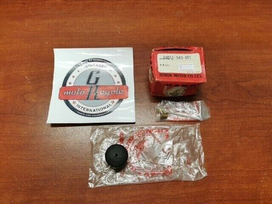 NOS Honda C70 C70M FLOAT VALVE KIT COMPLETE 16011-040-681 H69