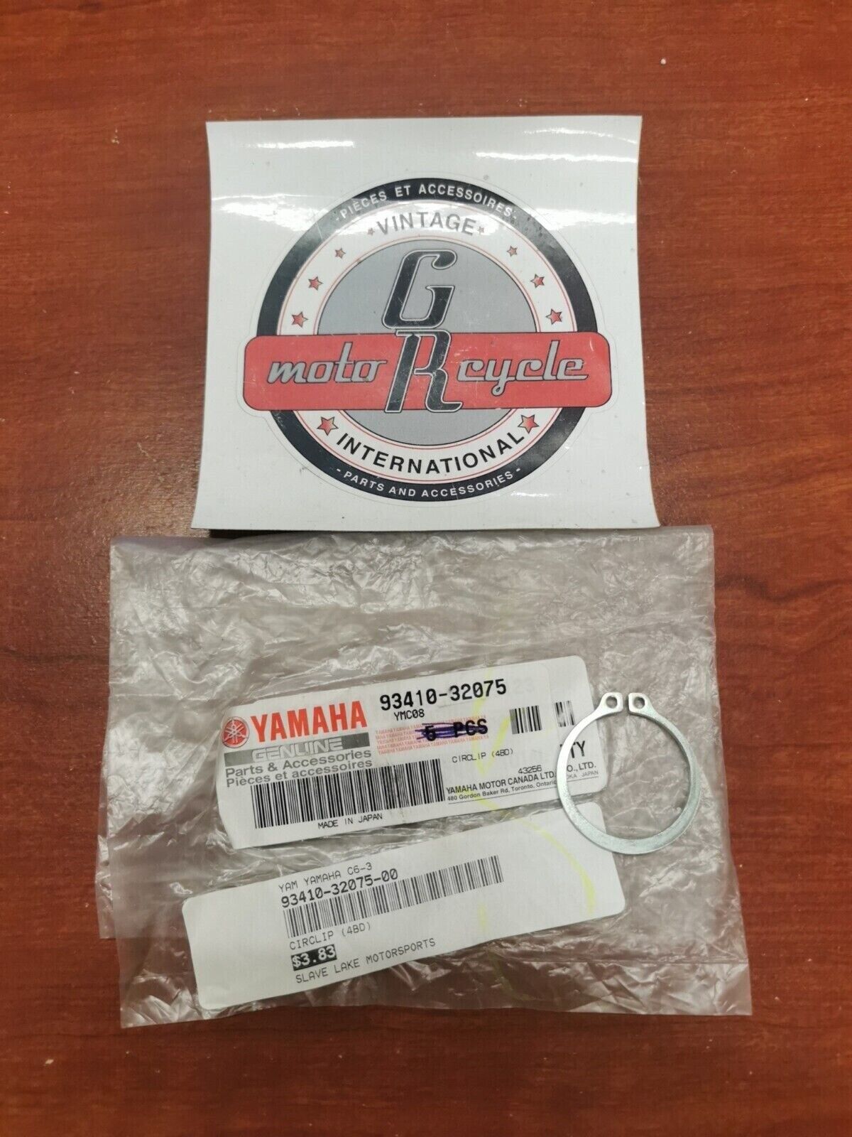 NOS Yamaha YS828 YS624 XS1 XS2 XS650 TX650 CIRCLIP 93410-32075-00 Y82