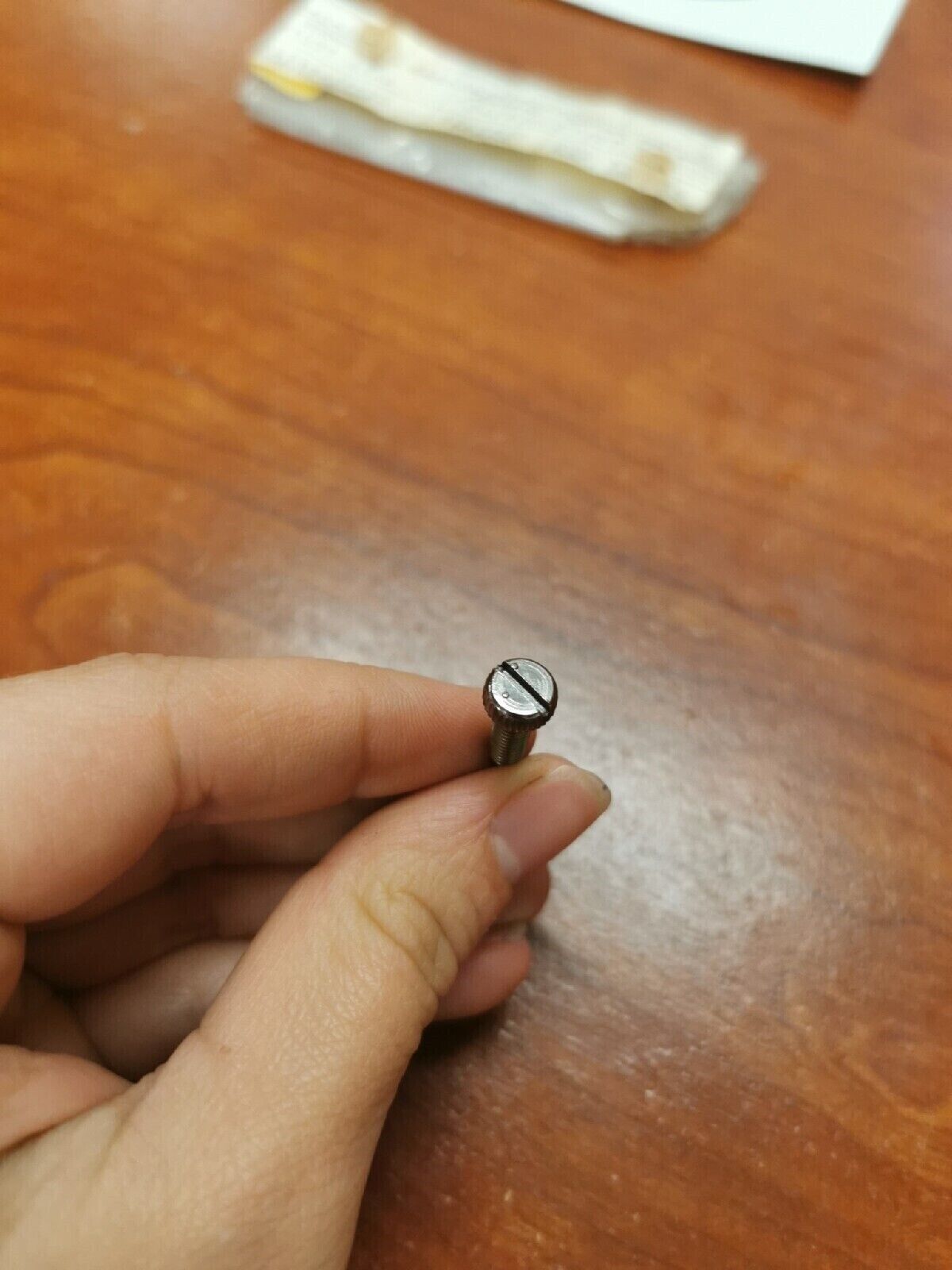 NOS Yamaha PILOT ADJUSTING SCREW 646-14211-02-00 Y69