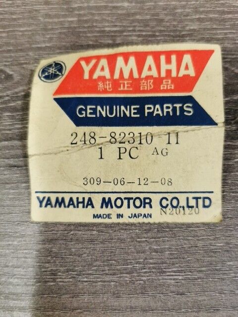 NOS Yamaha JT2 HT1B AT1M HT1 CT1 AT1MX CT1B IGNITION COIL 248-82310-11-00 Y137