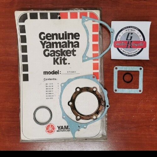 NOS Yamaha DT250A DT250 A GASKET KIT INCOMPLETE Y102