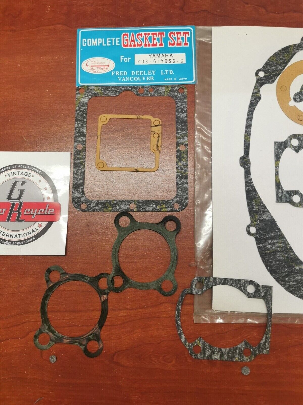 NOS Yamaha YDS6 YDS6C INCOMPLETE GASKET KIT SET 2 Y74
