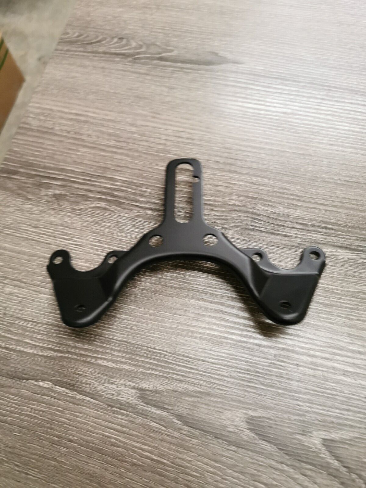 NOS YAMAHA XS650 1978 TO 1983 RD400 1979 BRACKET METER 2M0-83519-00-00 Y55