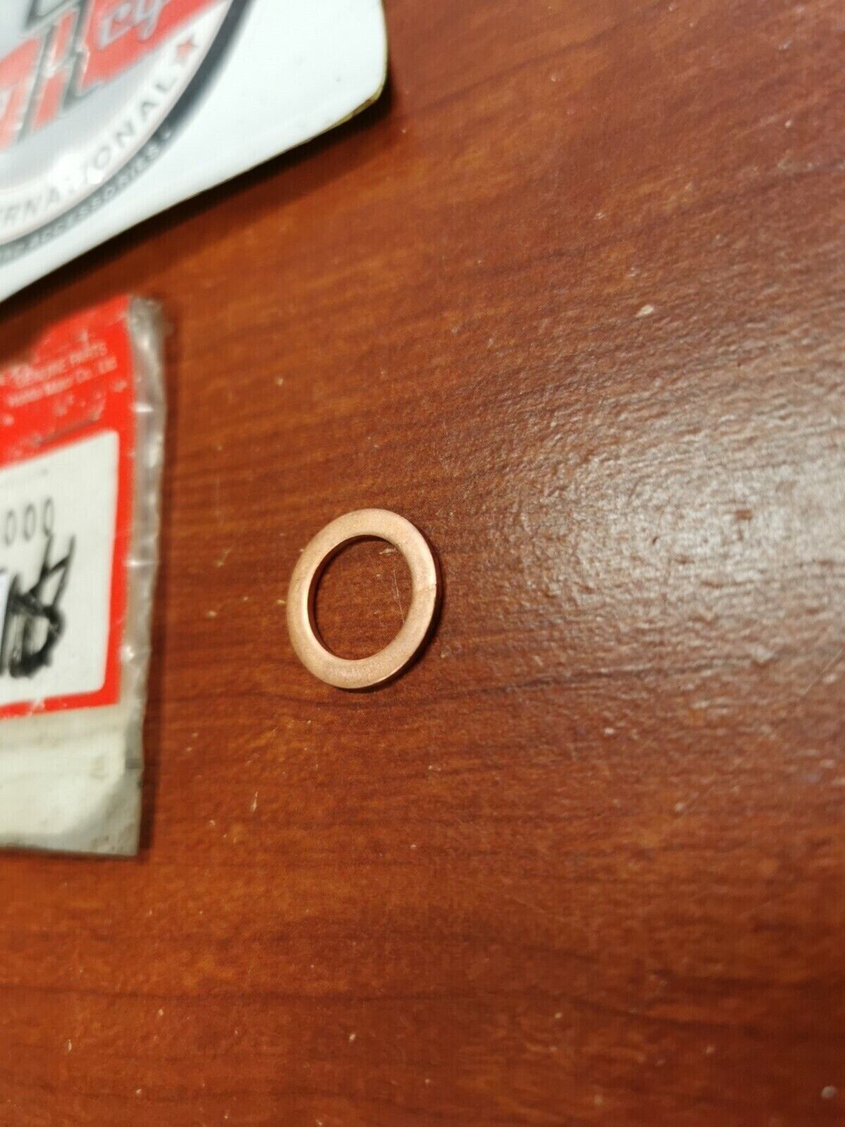 NOS Honda TRX350 TRX400 TRX450 TRX500 SEALING WASHER 90401-HA8-000 H64