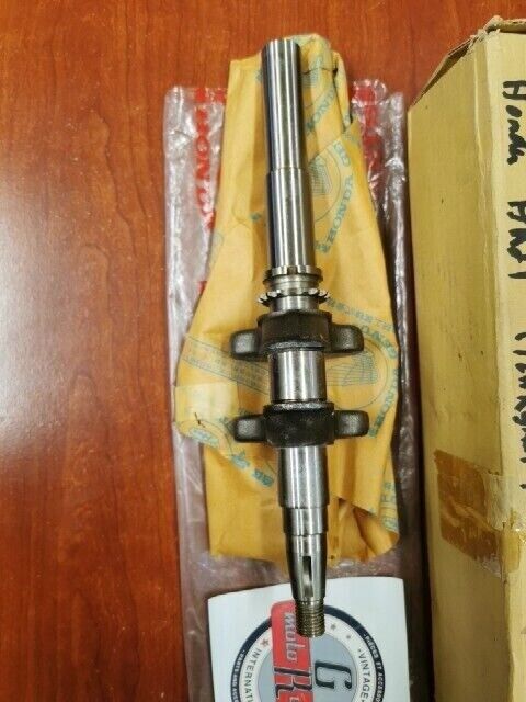 NOS Honda HR21 CRANKSHAFT 13311-952-010 H68