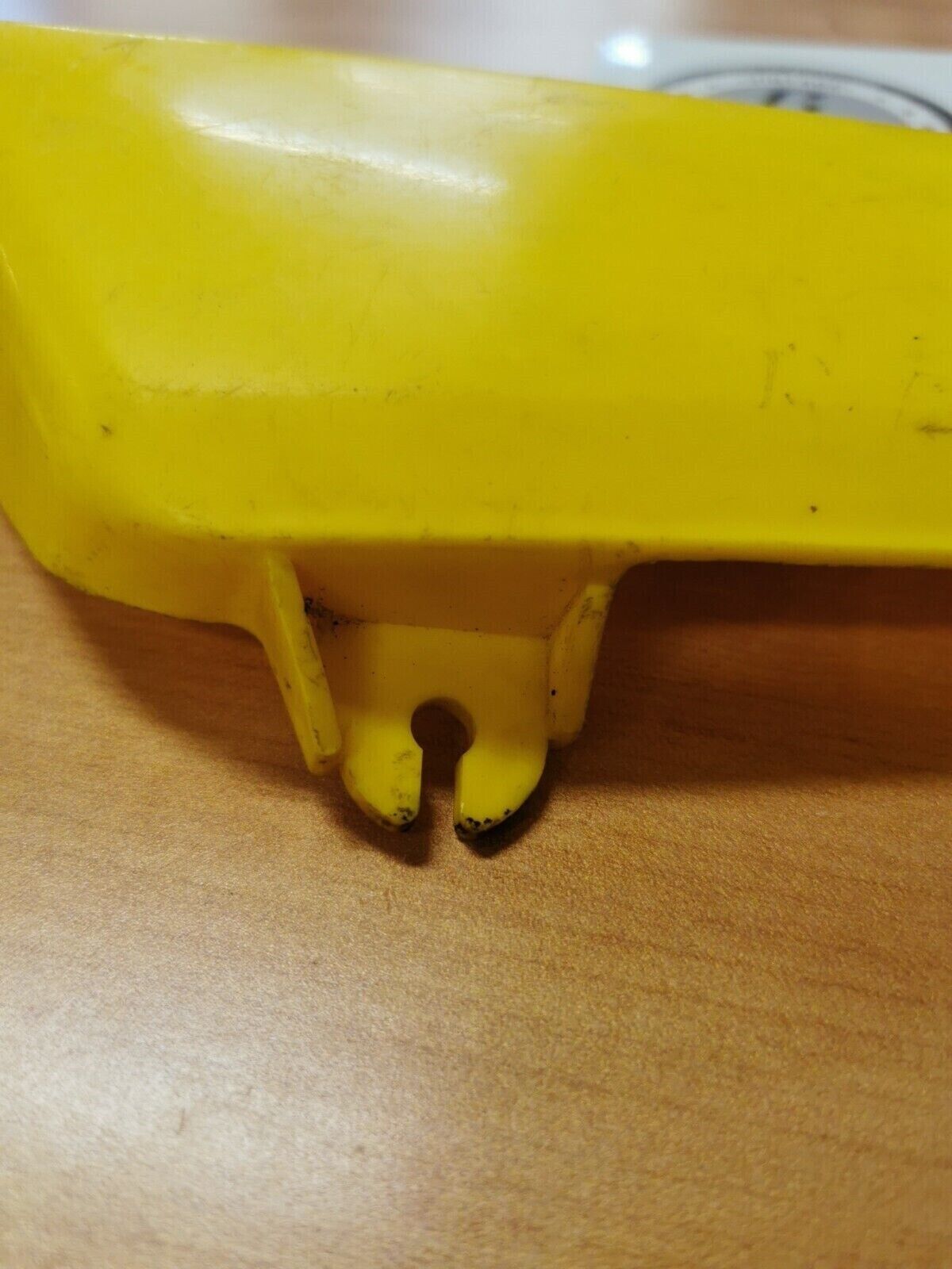 NOS YAMAHA TY250  1974  FRAME SIDE COVER 434-21711-00-26  Y42