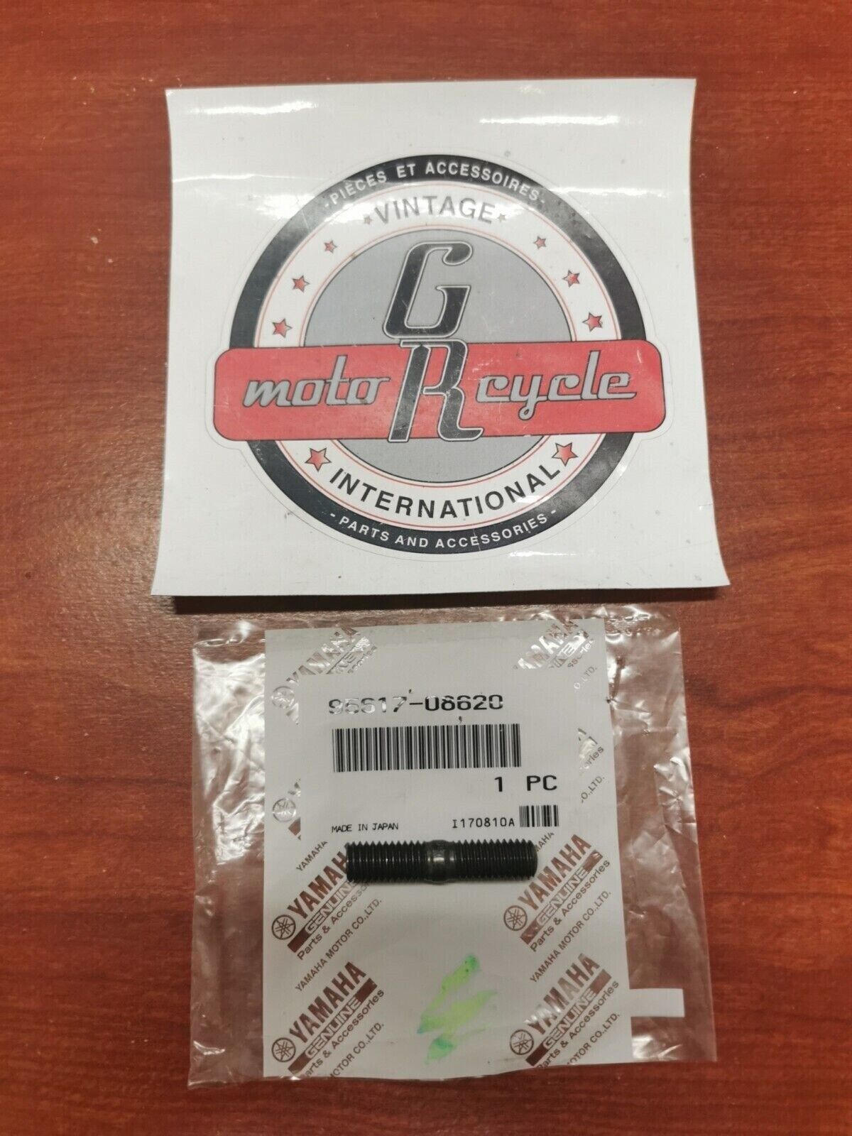 NOS Yamaha YZ450 YZ250 WR450 WR250 YP400 WR426 STUD BOLT 95617-08620-00 Y82