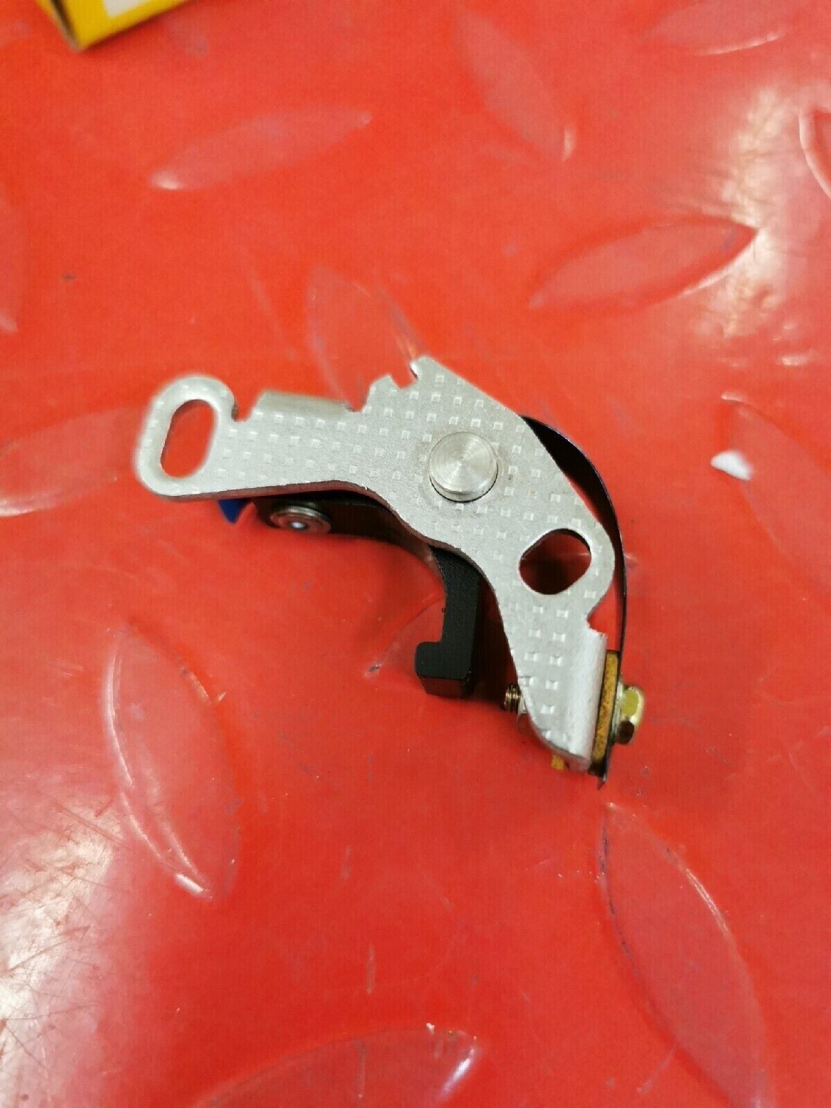NOS HONDA  CS90 CA160 CB160 CB175  IGNITION CONTACT POINTS 30202-216-004  J11