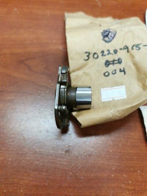 NOS Honda ATC90 SPARK ADVANCER 30220-918-004 H75