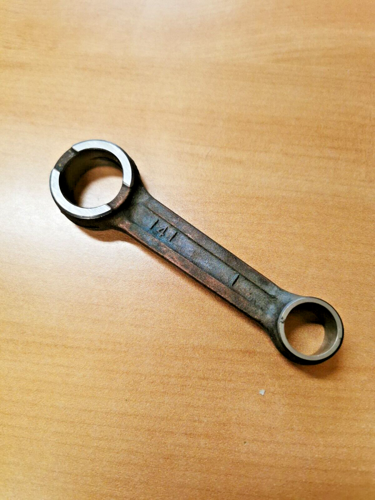 NOS SUZUKI RM125  1981  CONNECTING ROD  12161-39300      12161-14100 S6