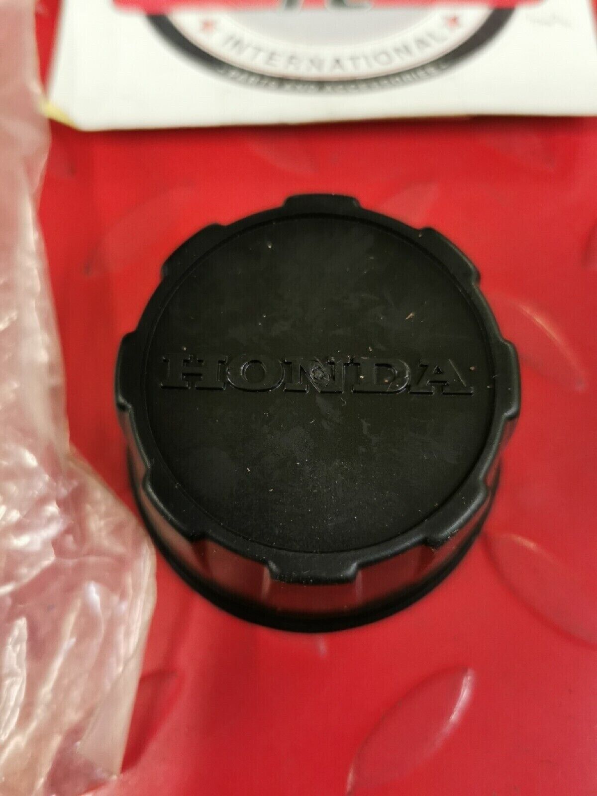 NOS HONDA TRX400 TRX250 TRX350 1989 - 2003 WHEEL CENTER CAP 44732-HC4-000 H39