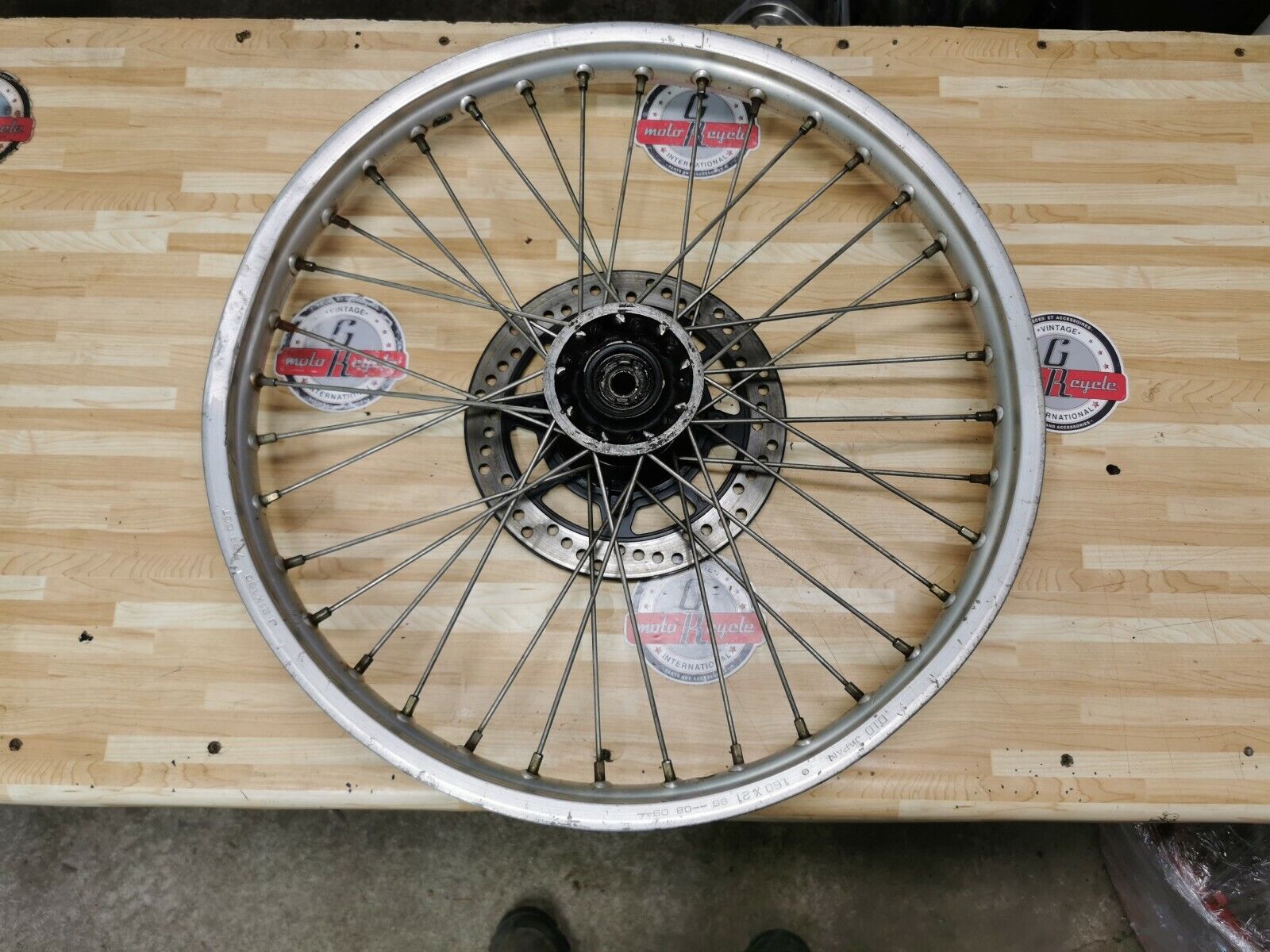 Honda XR350R 1984 front wheel rim hub 44601-MG3-000 CR250R CR500R XR250R XR500R