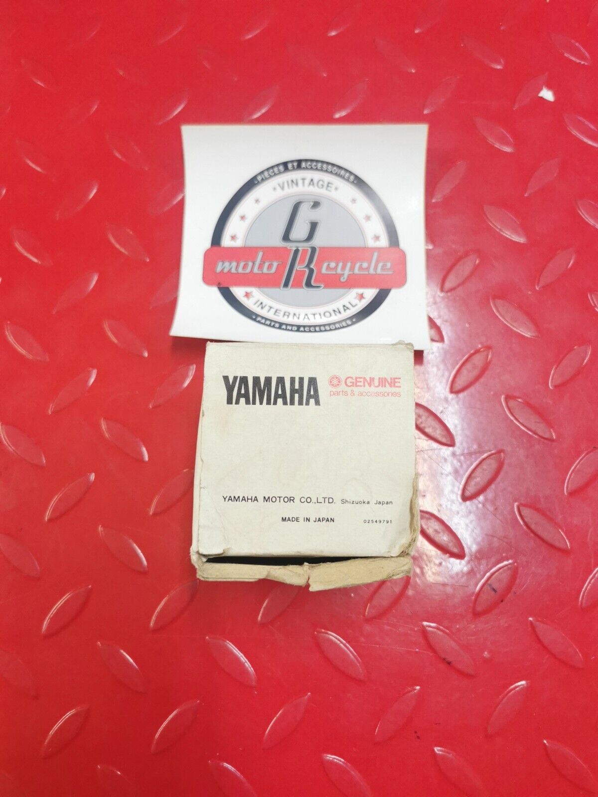 NOS Yamaha DT175 MX175 OVERSIZED PISTON 2N5-11636-00-00 Y17