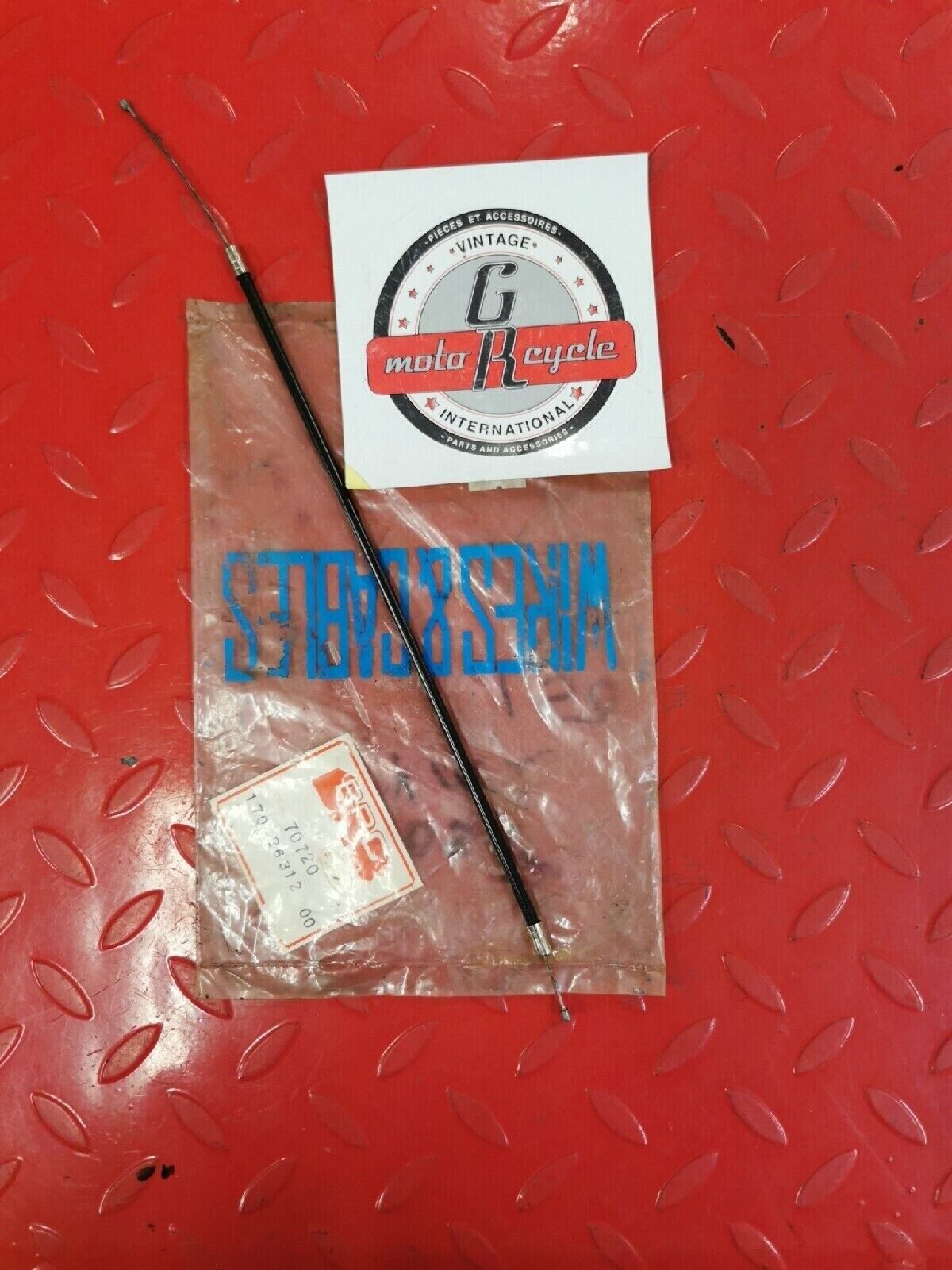 NOS YAMAHA CABLE THROTTLE 3 170-26312-00-00 SUPERSEDED BY 170-26313-00-00 Y51