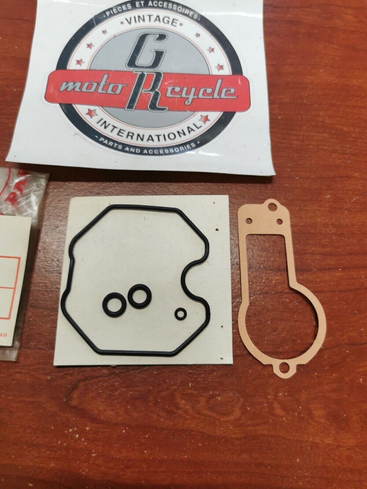 NOS Honda 1977 1978 CB750F CB750K GASKET KIT INCOMPLETE 16010-405-004 H64