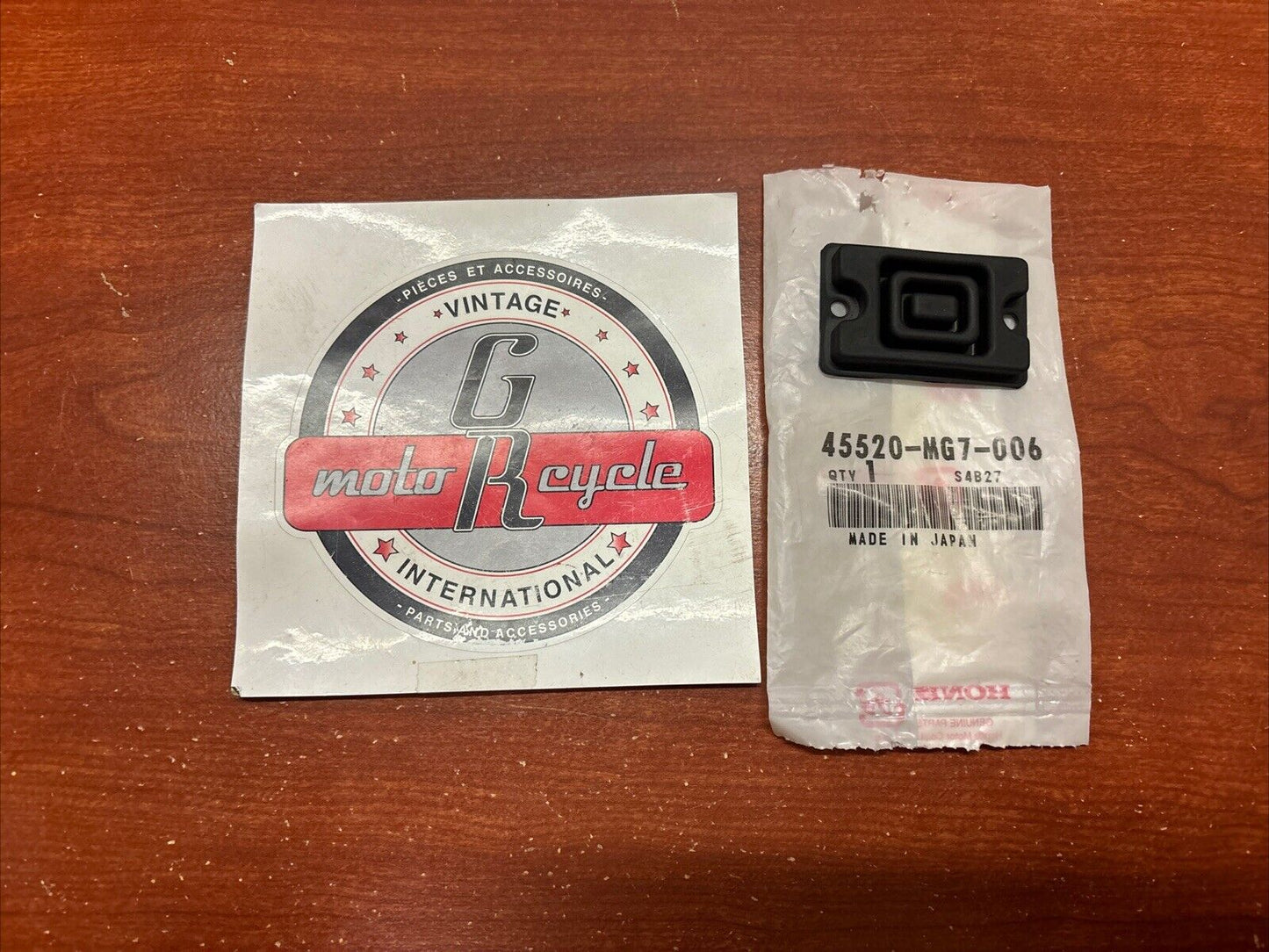 NEW NOS Honda ATC200X ATC250R CA125 CA250T CB1000F DIAPHRAGM 45520-MG7-006 H170