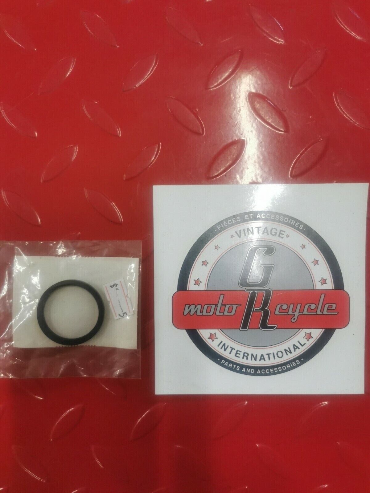 NOS Honda CR80 VTR250 CB750 CB650 PISTON SEAL 45209-166-006 H3