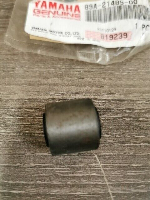 NOS YAMAHA VX800AQA VX600EW VX800V RUBBER DAMPER 89A-21485-00-00 Y112