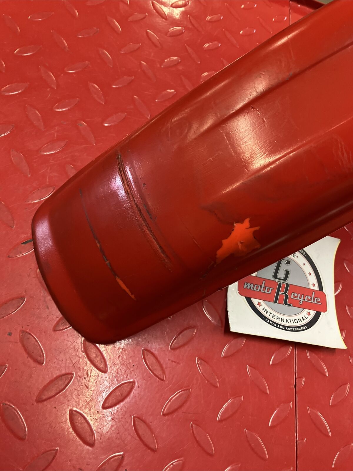 Honda CR250R 1984 front fender plastic fairing CR125R CR500R 61100-KA3-730ZA