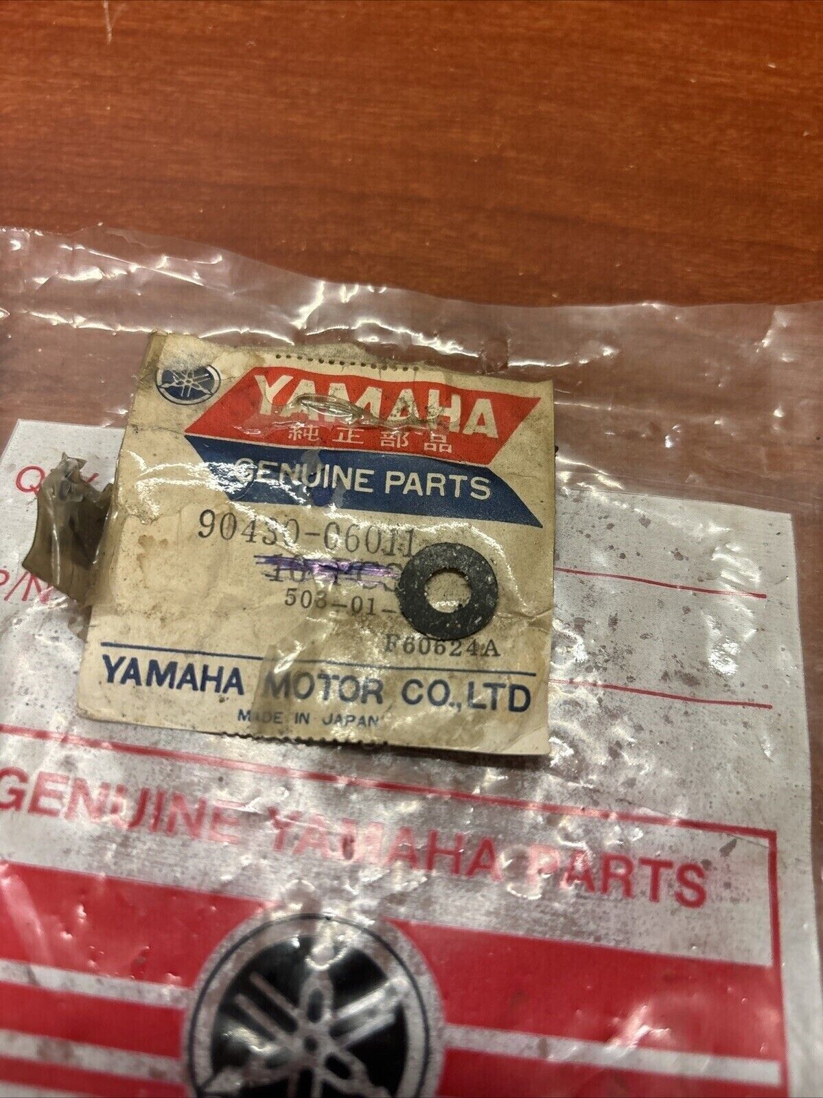 NOS Yamaha GASKET 90430-06011-00 SUB 90430-06224-00 137-13167-00-00 Y185