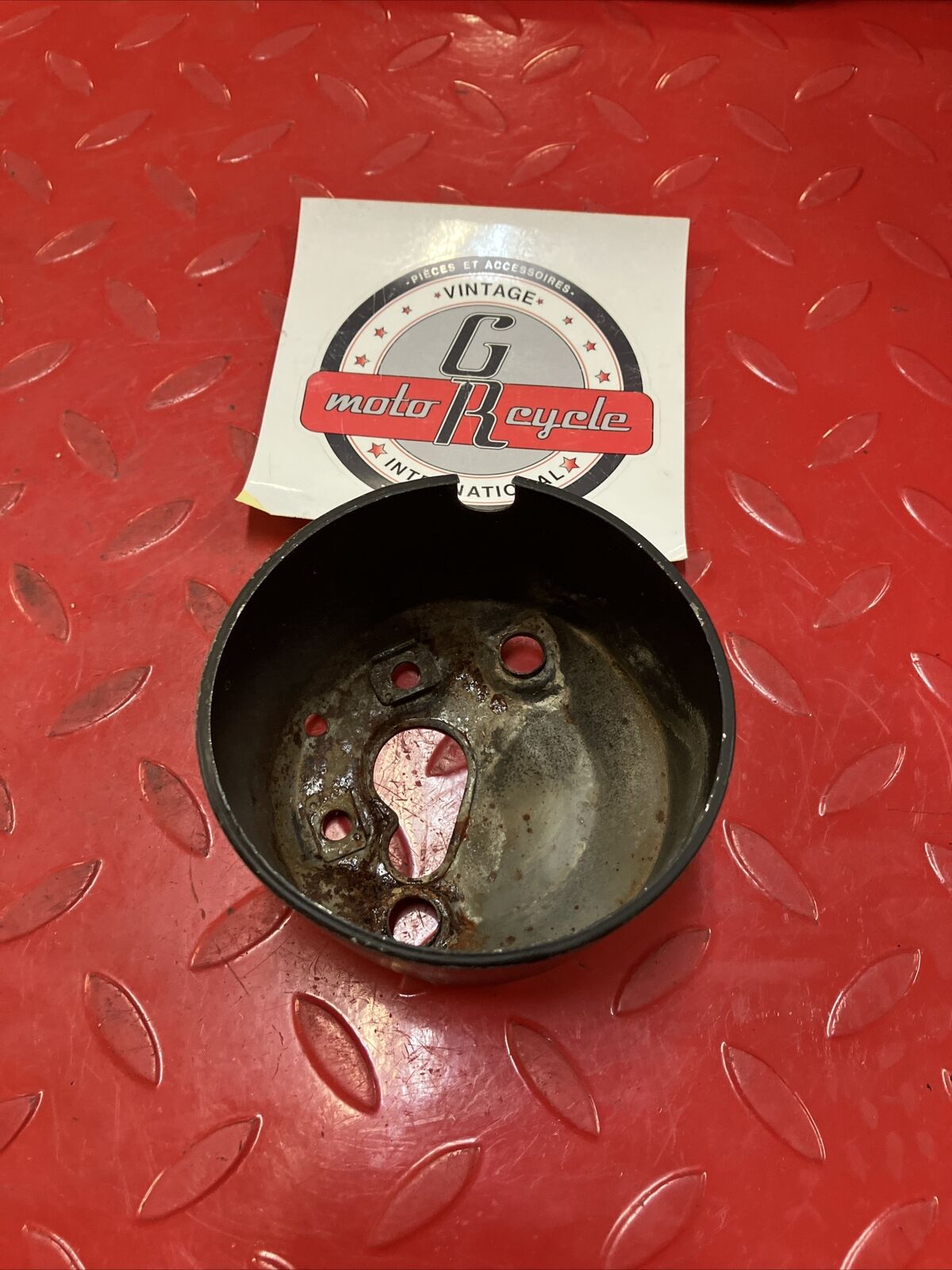 Yamaha RD400 1977 speedometer cover cup 1976 1978 XS360 XS400