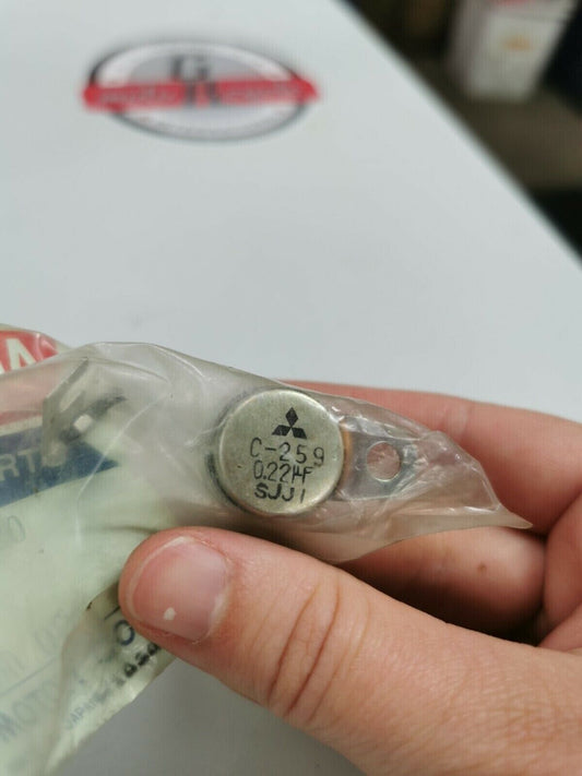 NOS Yamaha CONDENSER (L.H.) 164-81226-20-00 Y1