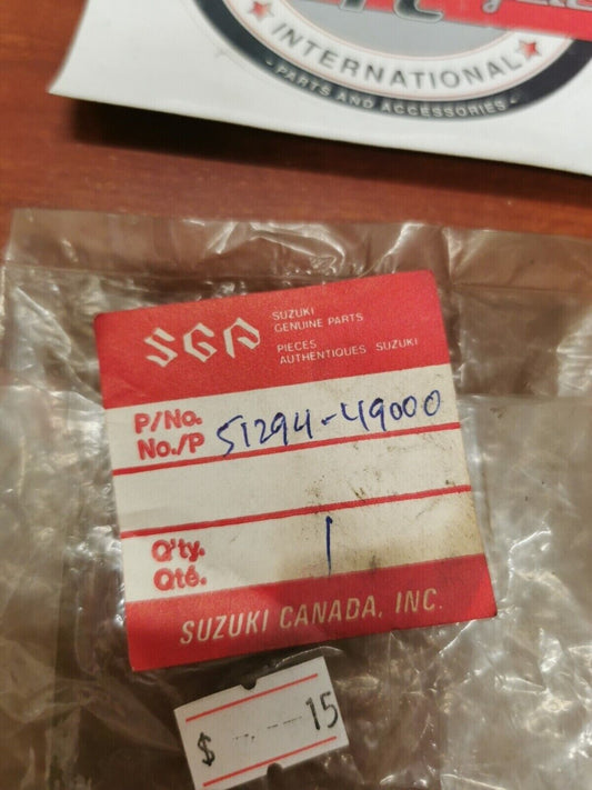 NOS Suzuki GS1000 RM250 GS850 GS1100 RM400 FRONT FORK CAP 51294-49000 S17