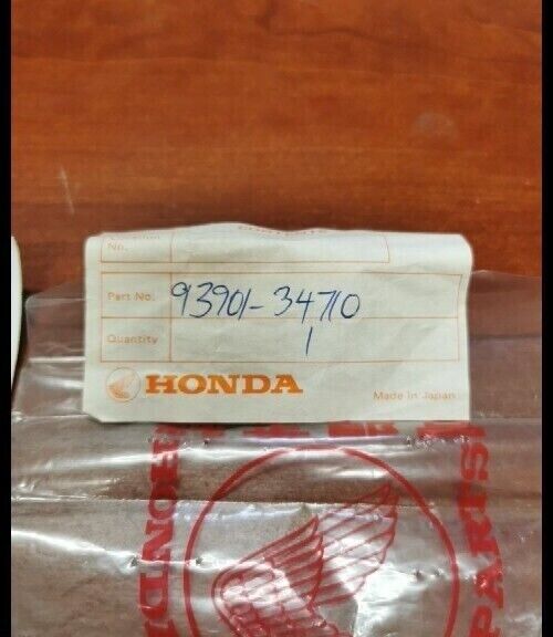 NOS Honda CBX1000 GB400 NH125 SA50 VF750C XR200R TAP SCREW 4x30 93901-34710 H71