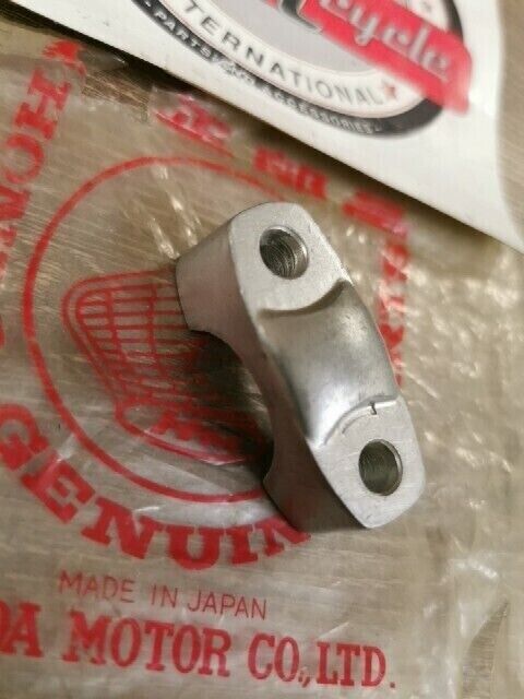 NOS HONDA C110 1962 C115 C320A C321 CB50M HOLDER PIPE 53131-011-000  H87