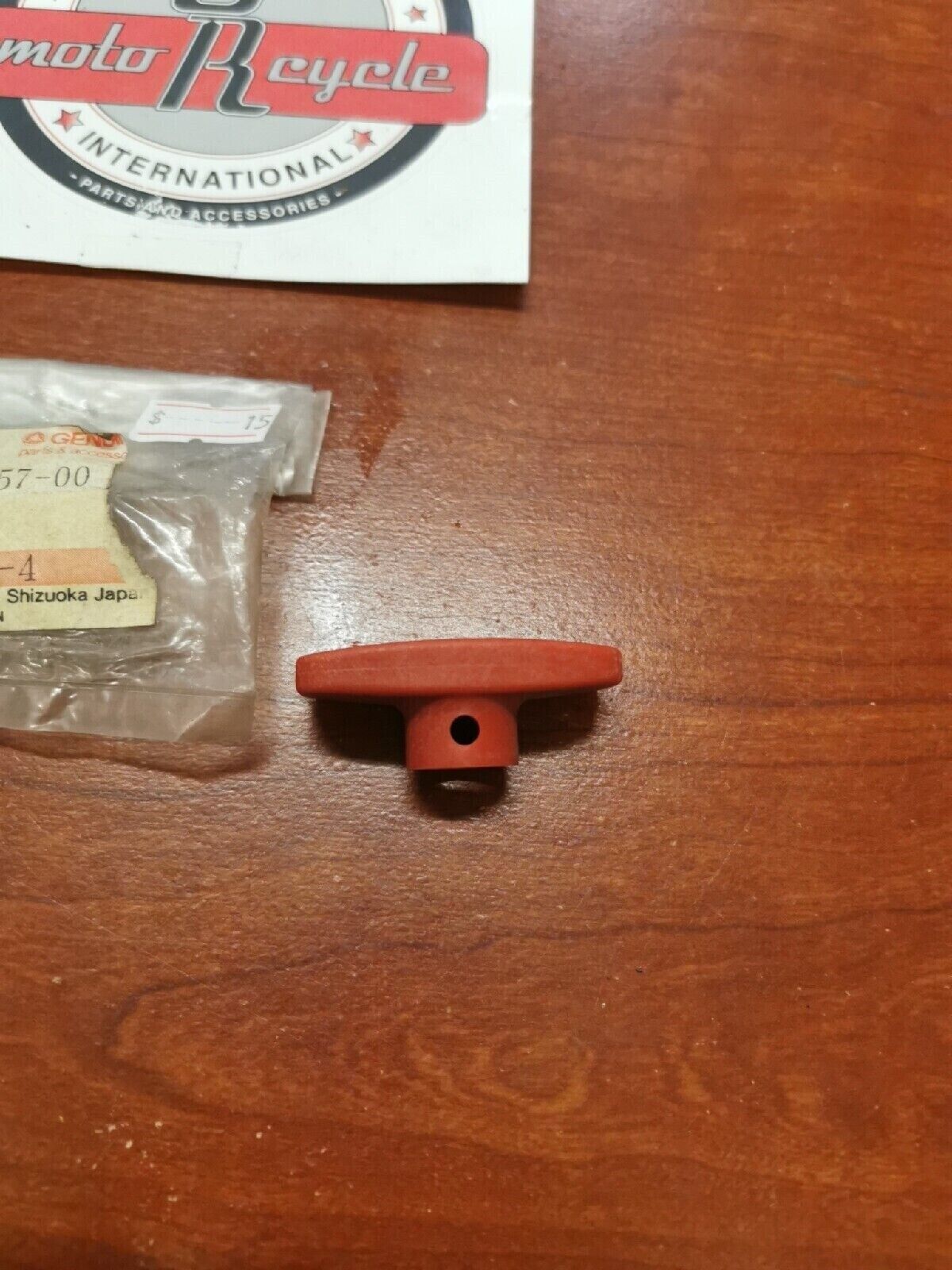 NOS Yamaha LOCK LEVER 1UY-26157-00-00 Y68