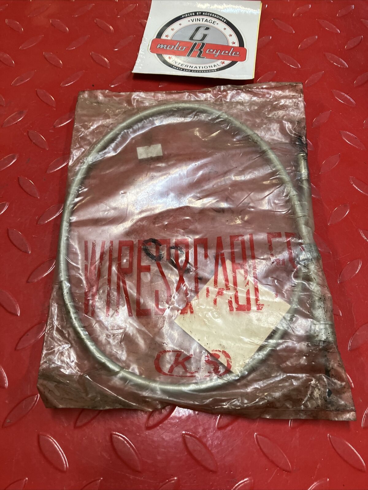 NOS Yamaha Speedometer cable 214-83550-00-00 Superseded by 1JN-83550-02-00 Y35