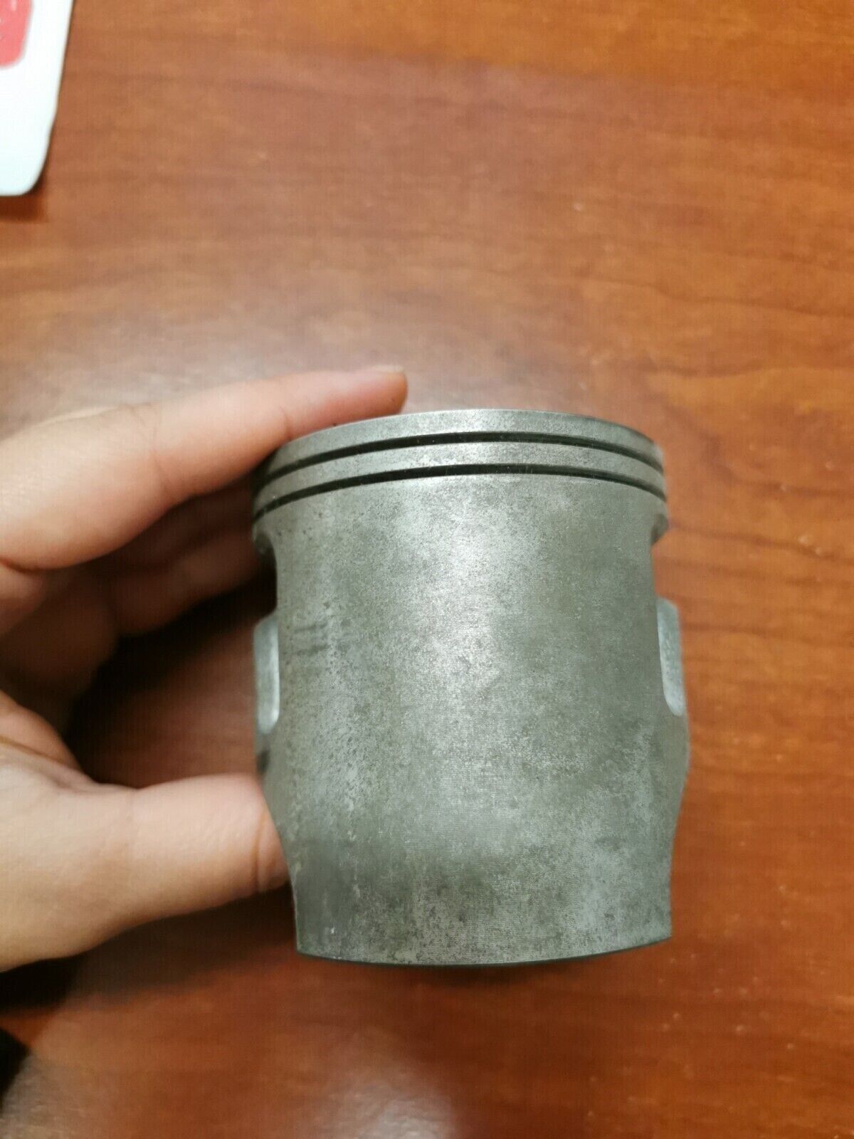 NOS Yamaha 1983 IT250K PISTON 4TH O/S 1.00 25Y-11638-00-00 Y86