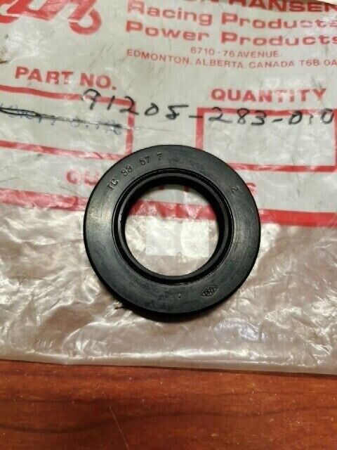 NOS Honda OIL SEAL (33X57X7) 91205-283-010 SUB. 91205-283-015 H68
