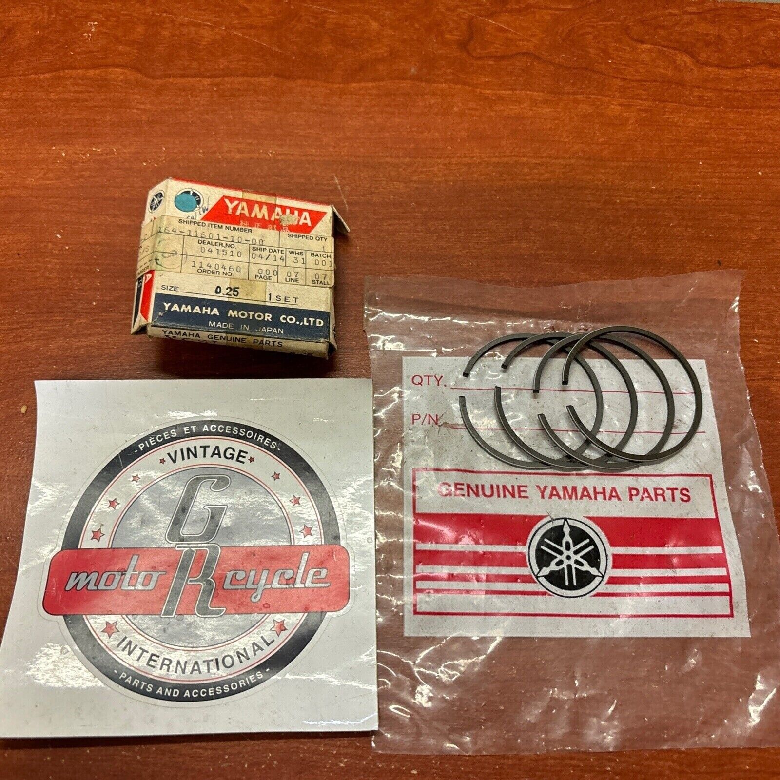 NOS Yamaha 1968 YCS1 C PISTON RING O/S 0.25 164-11601-10-00 Y174