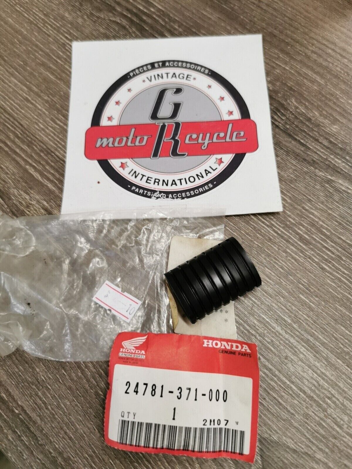NEW NOS HONDA  Rubber Change Pedal 24781-371-000 H50