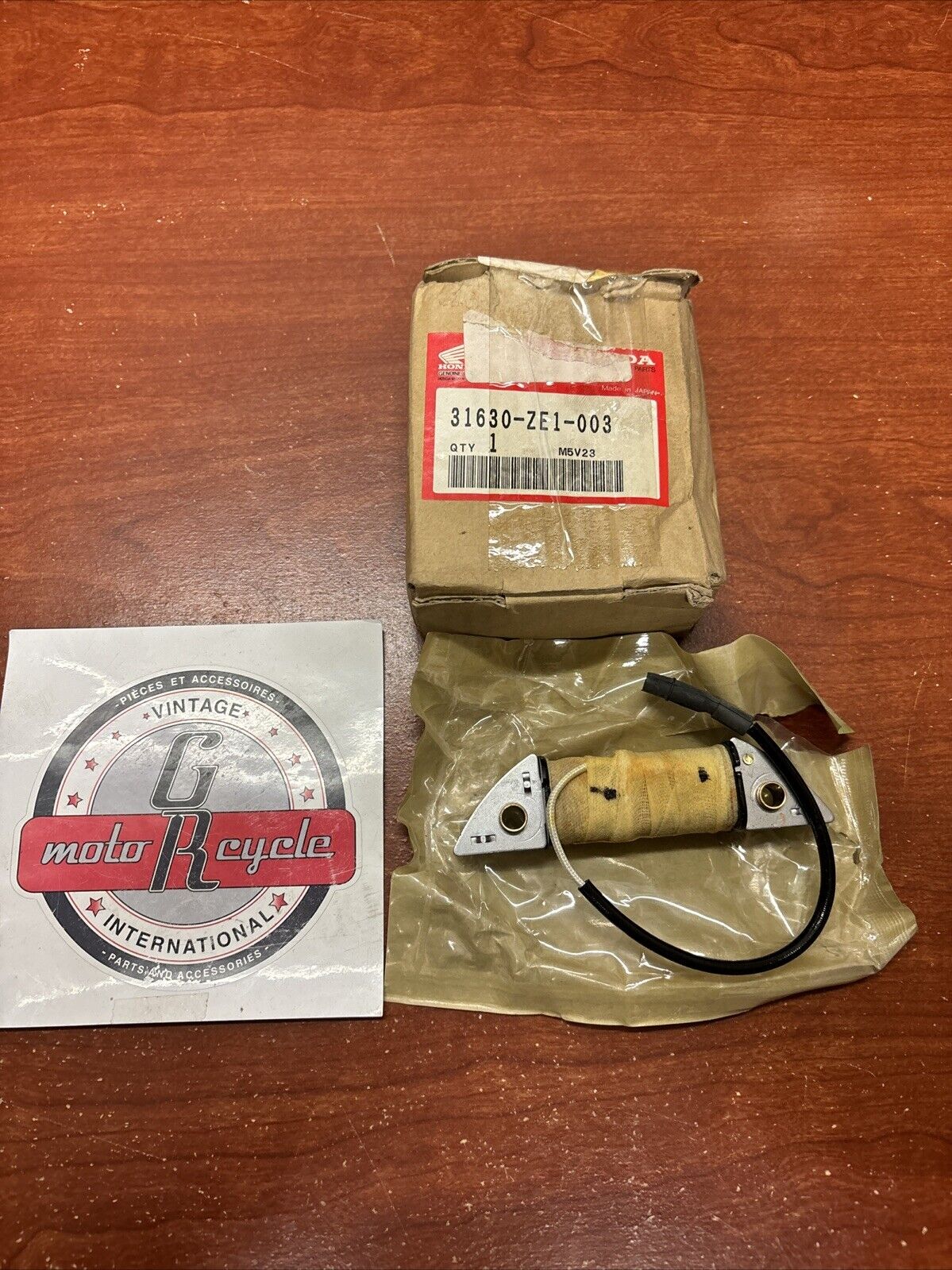 NOS Honda GX140 GX160 GX200 GX240 CHARGE COIL 31630-ZE1-003 SUB 31630-ZE1-0 H173