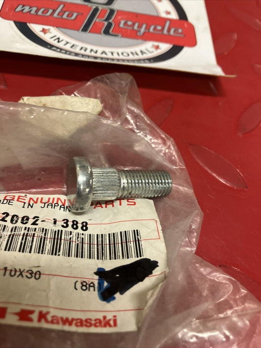 NOS KAWASAKI KSF250 KEF300 BOLT STUD 92002-1388 K15